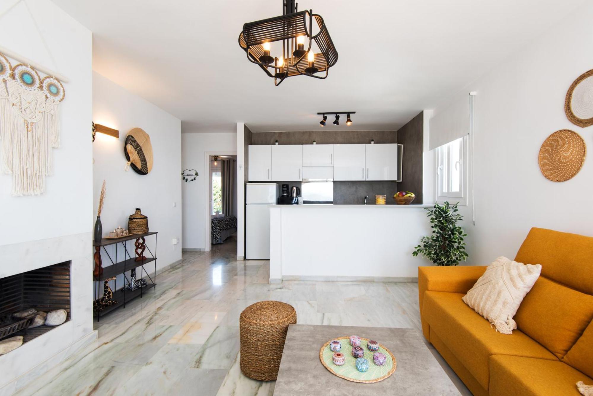 Coral Island Mediterranean Duplex Penthouse 贝纳尔马德纳 外观 照片