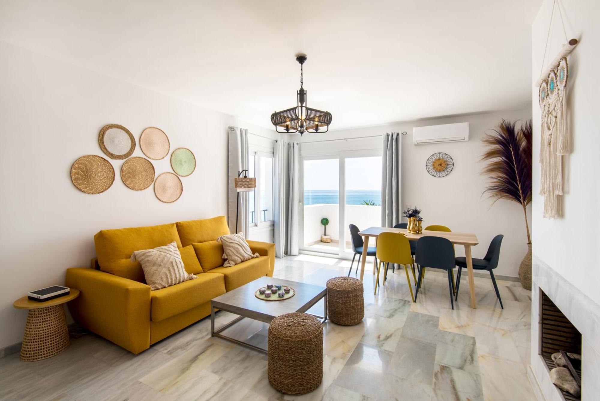 Coral Island Mediterranean Duplex Penthouse 贝纳尔马德纳 外观 照片