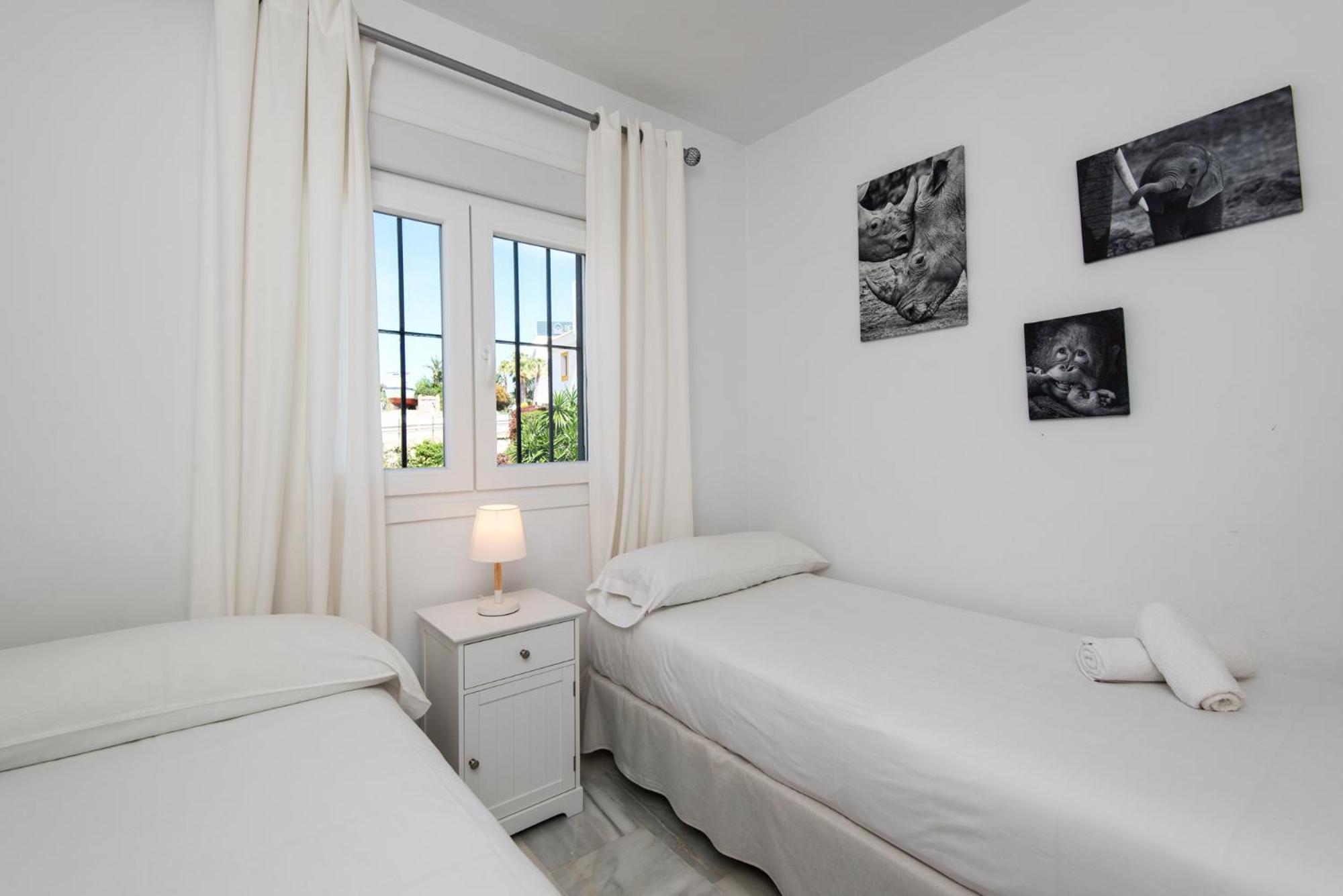 Coral Island Mediterranean Duplex Penthouse 贝纳尔马德纳 外观 照片