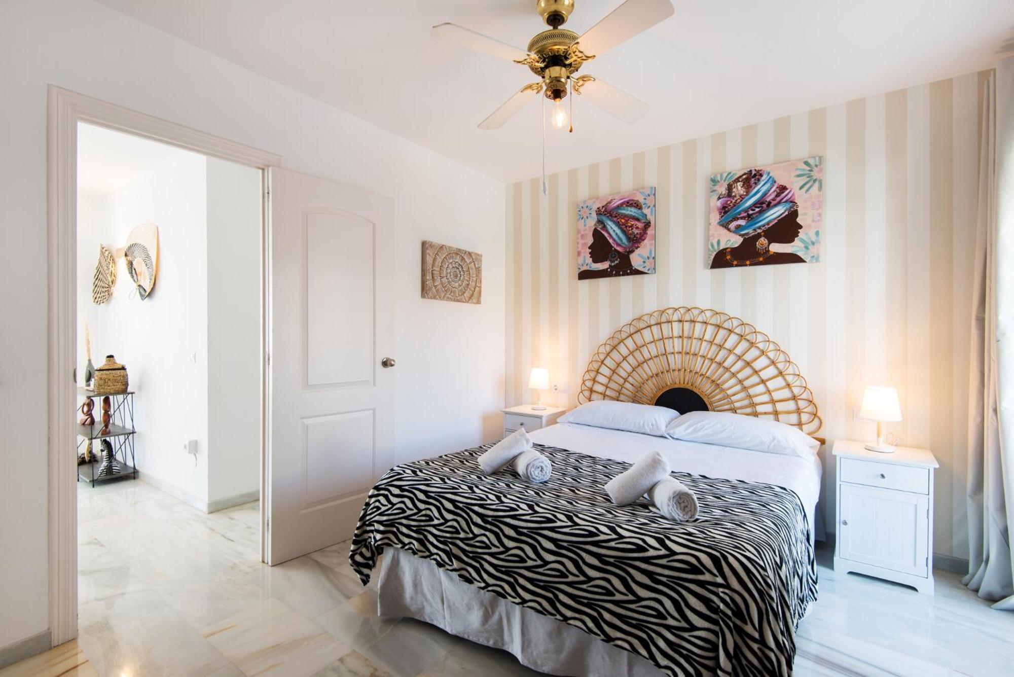 Coral Island Mediterranean Duplex Penthouse 贝纳尔马德纳 外观 照片
